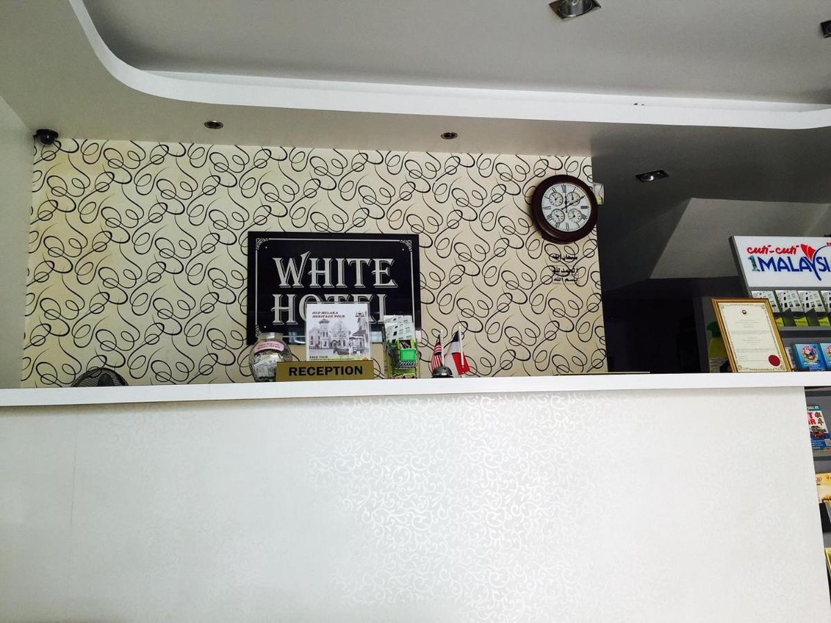 White Hotel Malacca Buitenkant foto